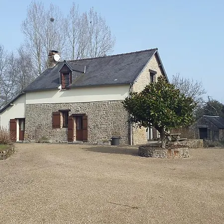 Le Domaine De La Hantraye Hébergement de vacances *