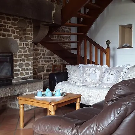 Le Domaine De La Hantraye Hébergement de vacances *