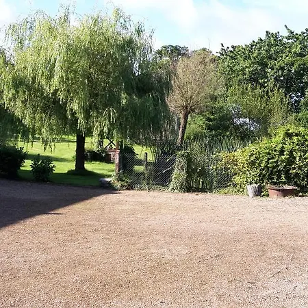 Le Domaine De La Hantraye *